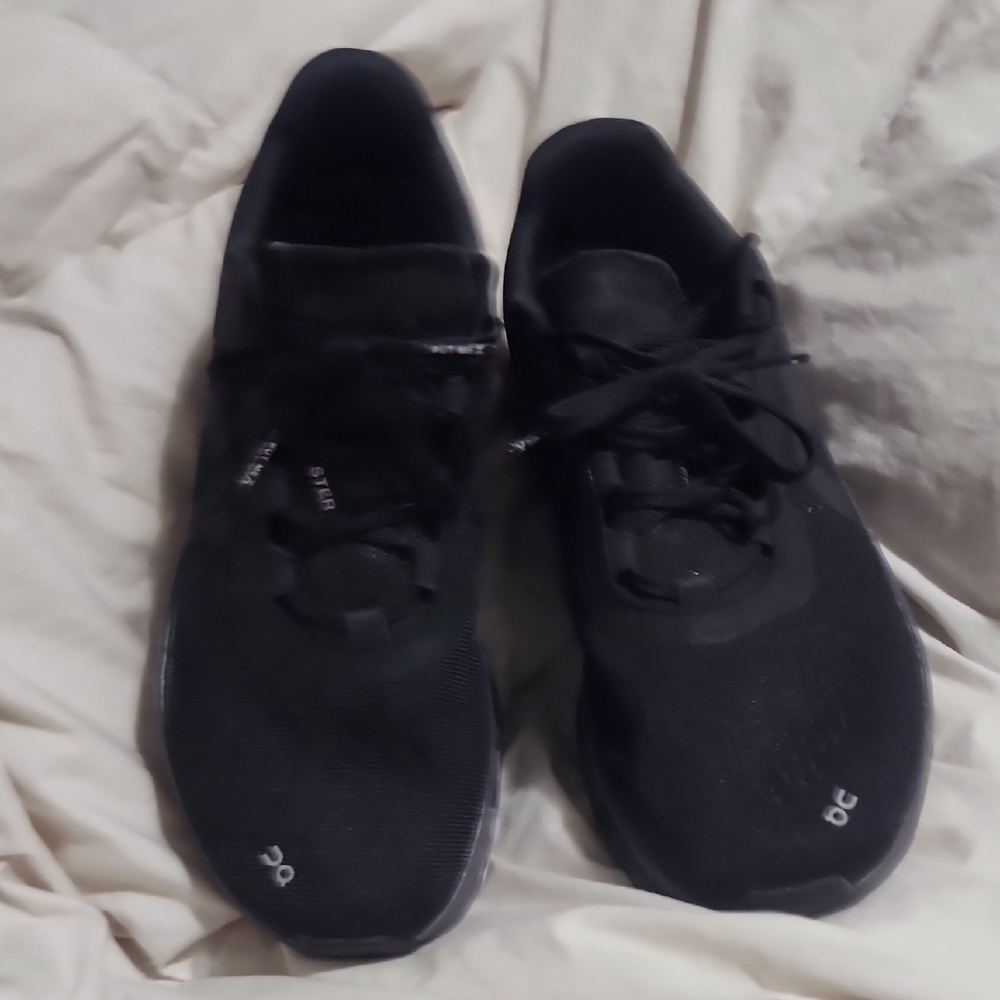 On Running Men's Black Athletic Shoes